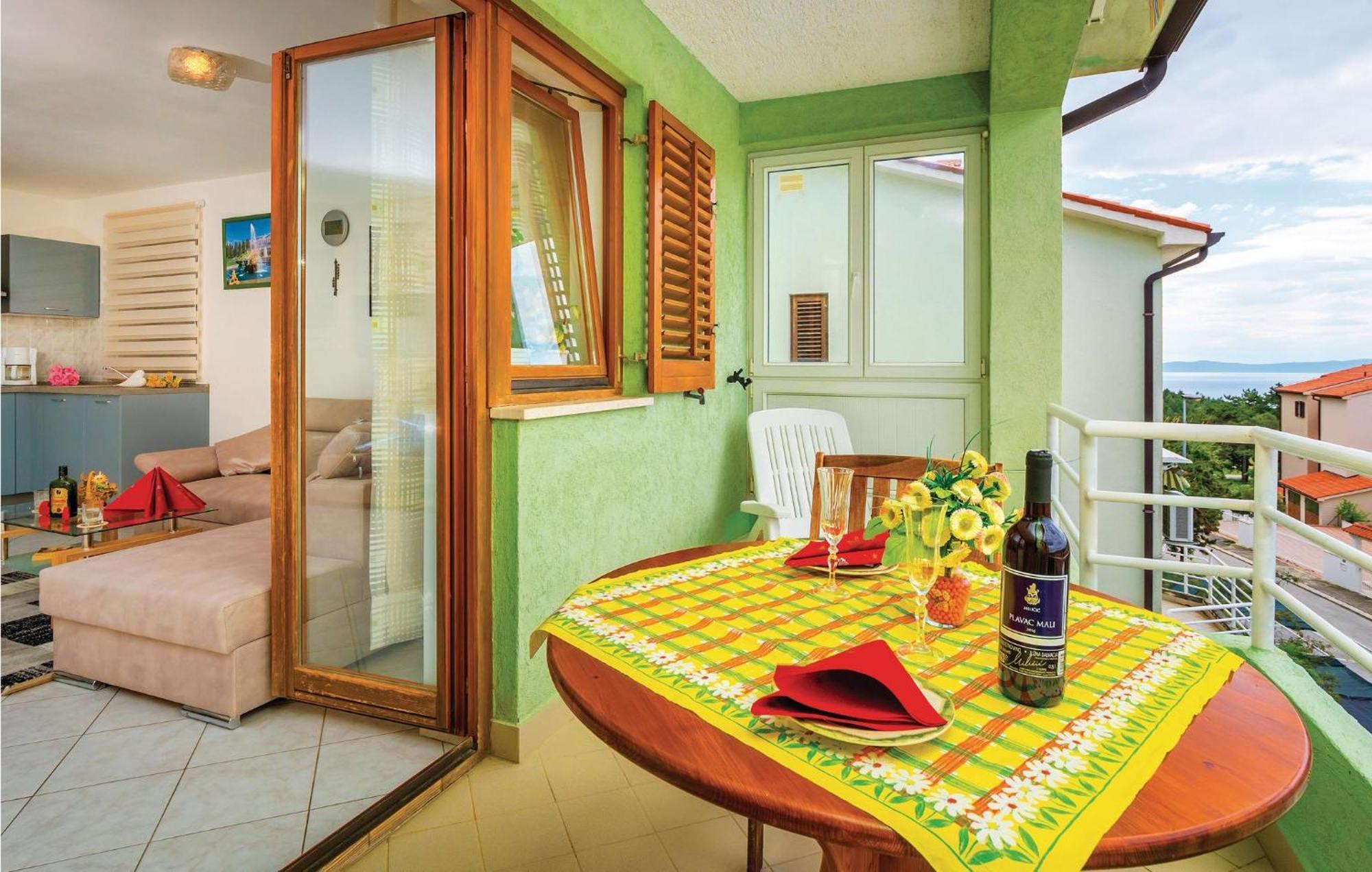 2 Bedroom Gorgeous Apartment In Рабац Экстерьер фото